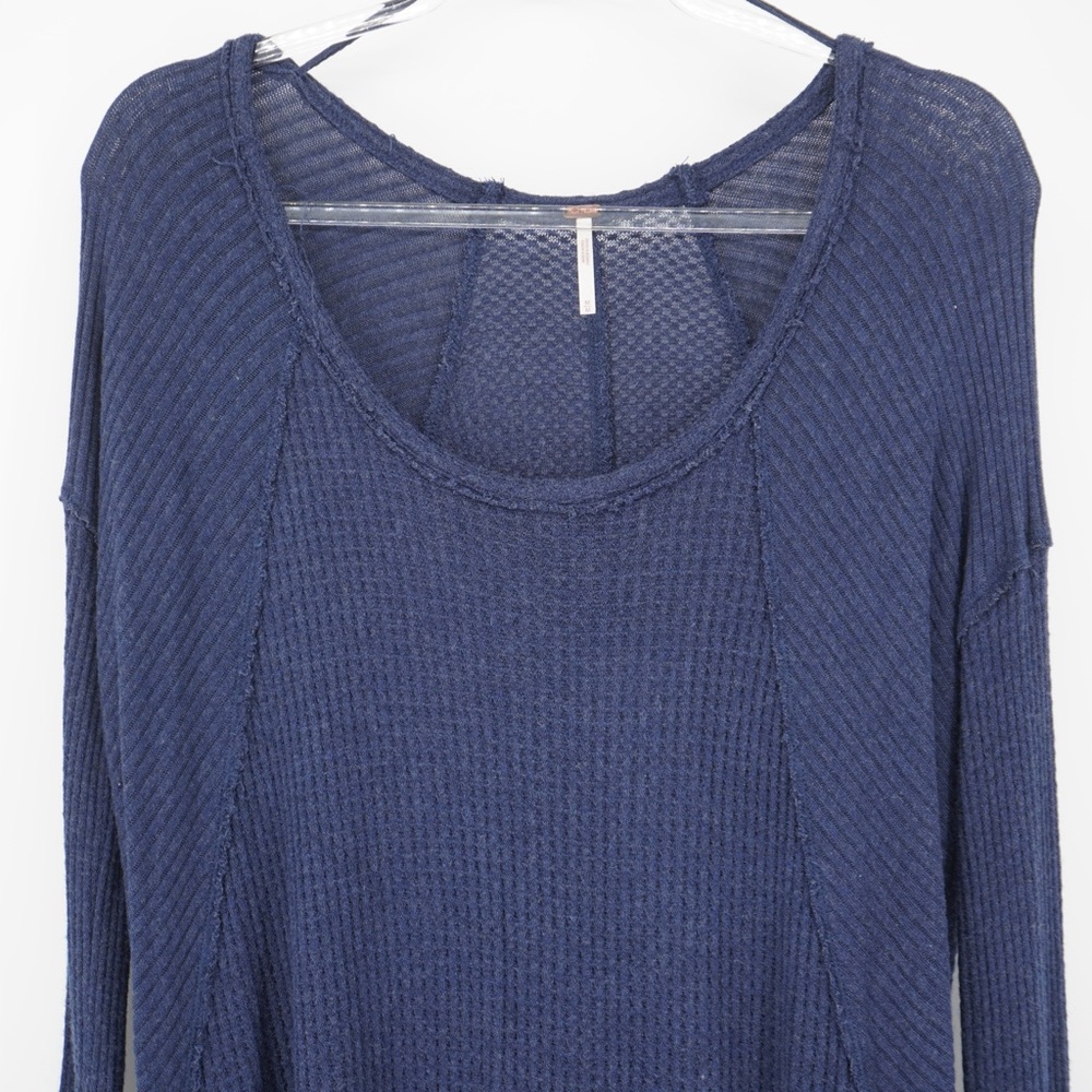 Free People Ventura Thermal‎ Top Navy Medium long sleeve bohemian Lagenlook - Picture 6 of 12